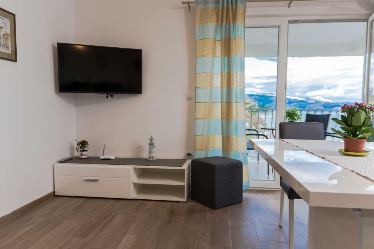 Beachfront Apartments Don Kaštela Exterior foto